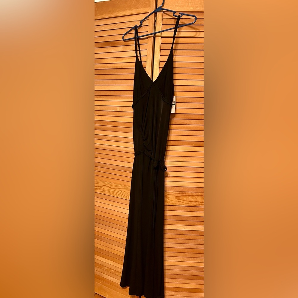 Asics Black Athletic Apparel